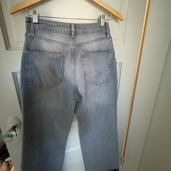 Pilcro Gray Women's Flare Jeans - Picture 7 of 8